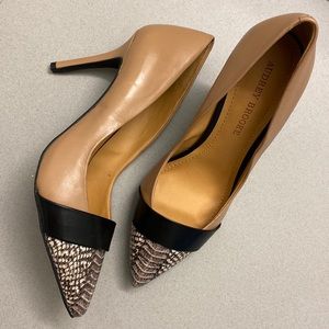NWOT Audrey Brooke Abbie Colorblock Heels